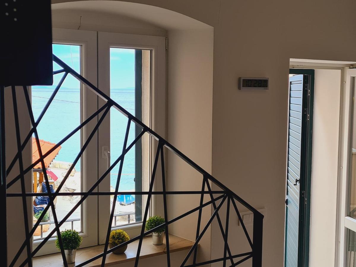 Beach Apartment Renco Sumpetar Exterior photo