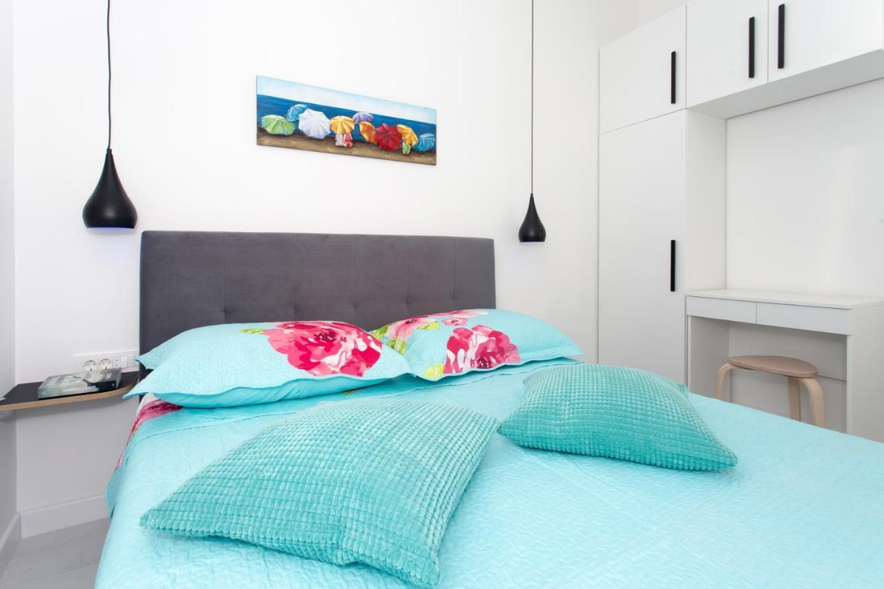 Beach Apartment Renco Sumpetar Exterior photo