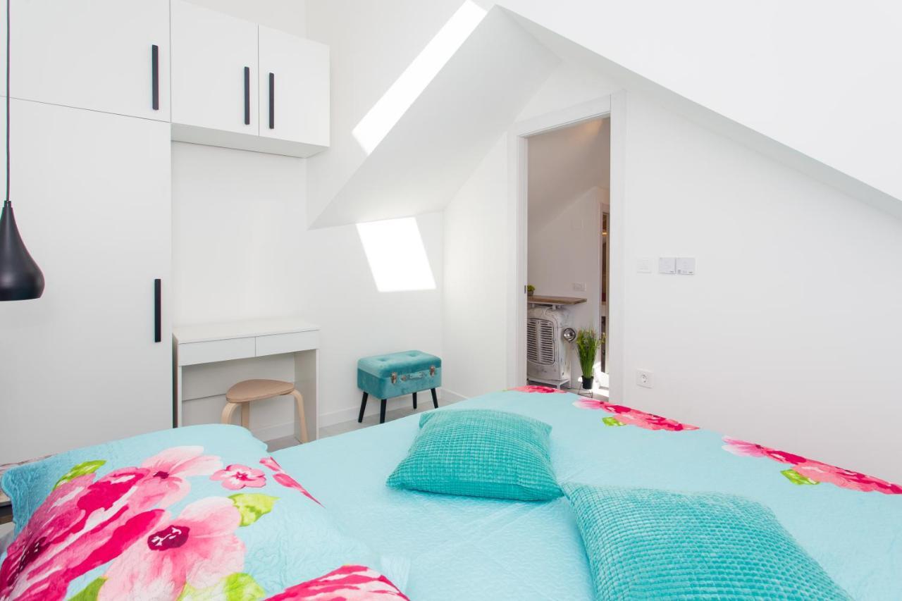 Beach Apartment Renco Sumpetar Exterior photo